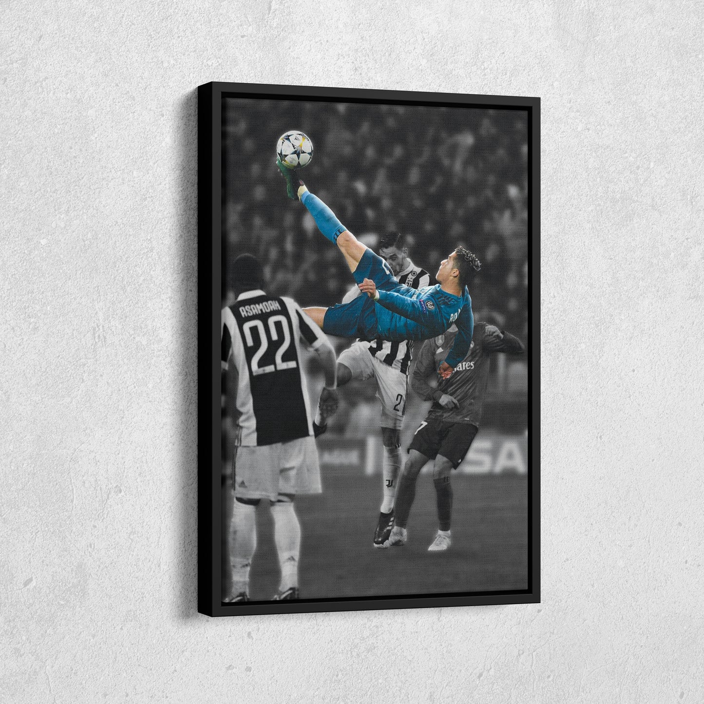 Cristiano Ronaldo Overhead Kick vs Juventus Canvas Wall Art Decor - Iconic Soccer Art