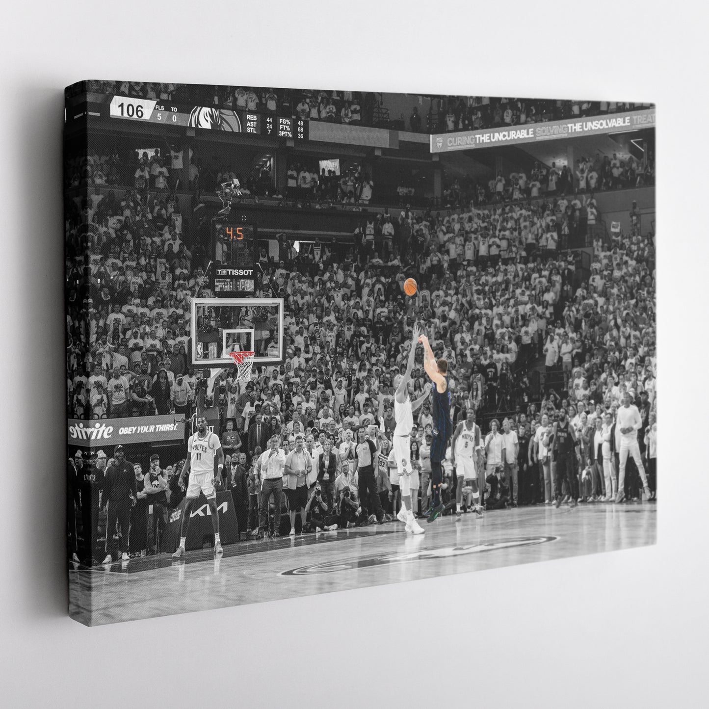Luka Doncic Game-Winning 3-Pointer – Mavericks Canvas Wall Art Framed Decor