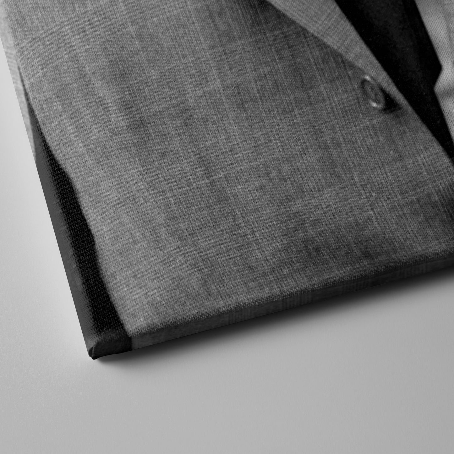 Frank Sinatra Smoking Canvas Wall Art – Classic Music Legend Home Decor