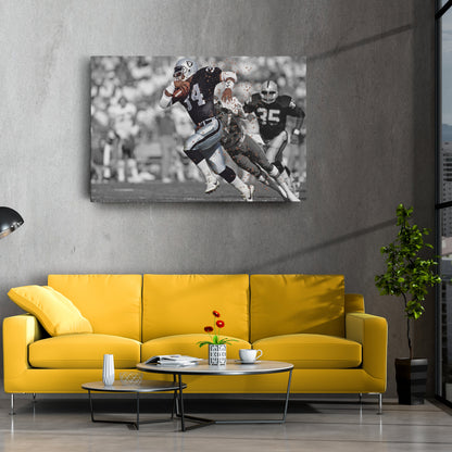 Bo Jackson Dodges Tackle Los Angeles Raiders Canvas Wall Art Decor - NFL Action Art