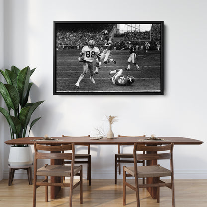Staubach's 'Hail Mary' Canvas Wall Art - Cowboys vs. Vikings NFL Poster