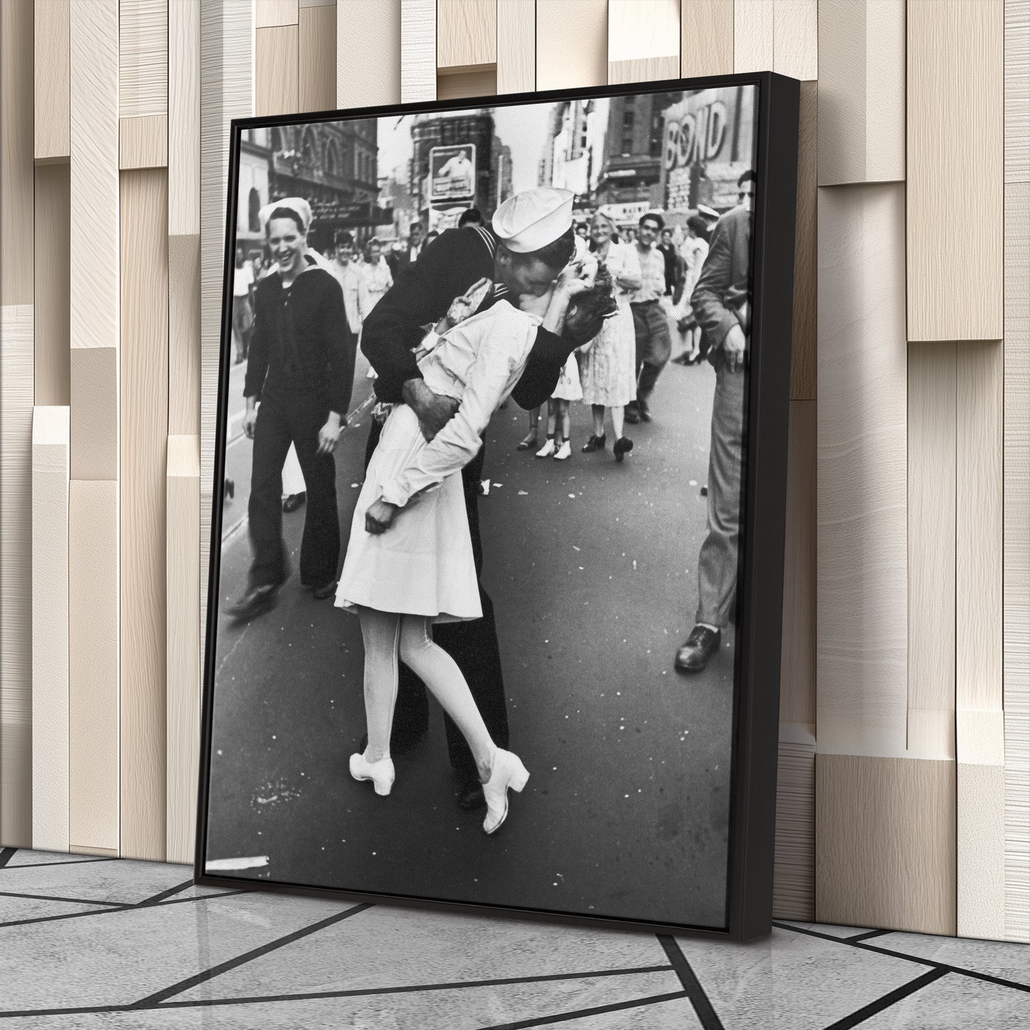 Sailor Kissing Nurse - Times Square New York Celebration Canvas Wall Art