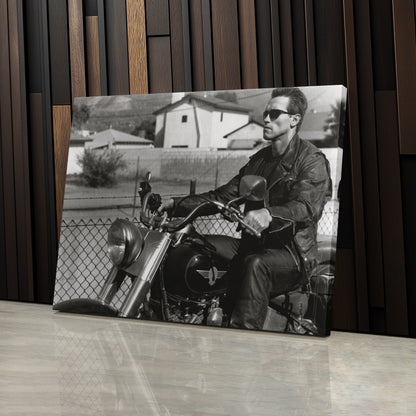 Arnold Schwarzenegger Terminator Movie Scene Canvas Print – Motorcycle Wall Art for Home & Office Decor