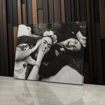 Frida Kahlo and Friend Canvas Wall Art – Painter's Legacy Home Decor