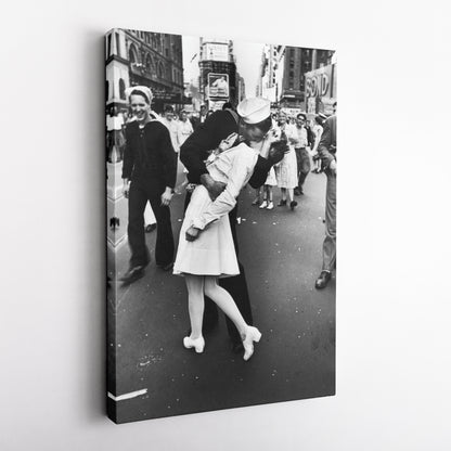 Sailor Kissing Nurse - Times Square New York Celebration Canvas Wall Art