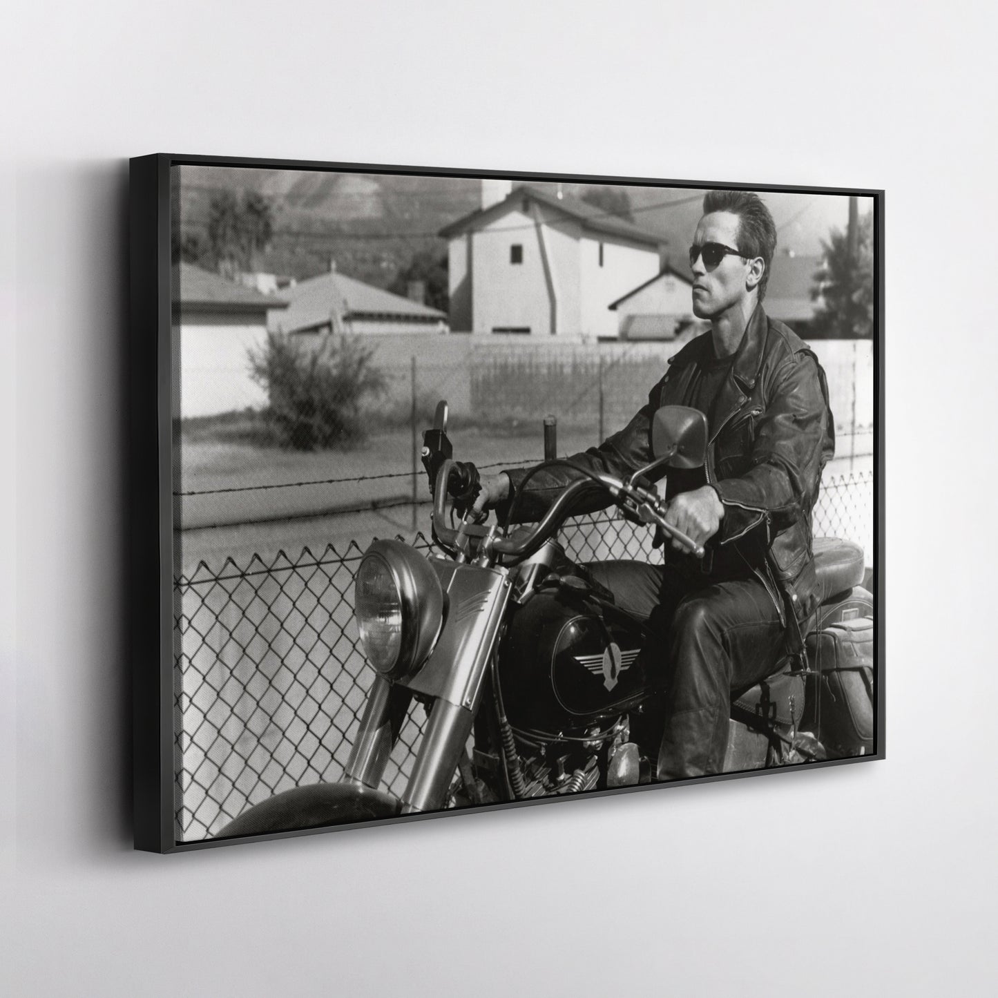 Arnold Schwarzenegger Terminator Movie Scene Canvas Print – Motorcycle Wall Art for Home & Office Decor