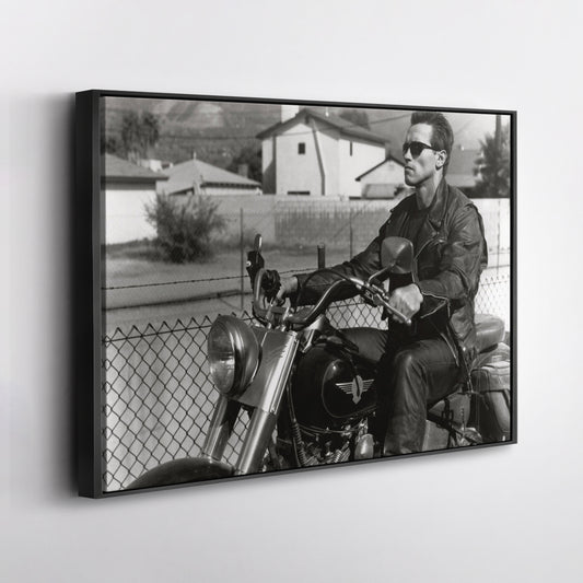 Arnold Schwarzenegger Terminator Movie Scene Canvas Print – Motorcycle Wall Art for Home & Office Decor
