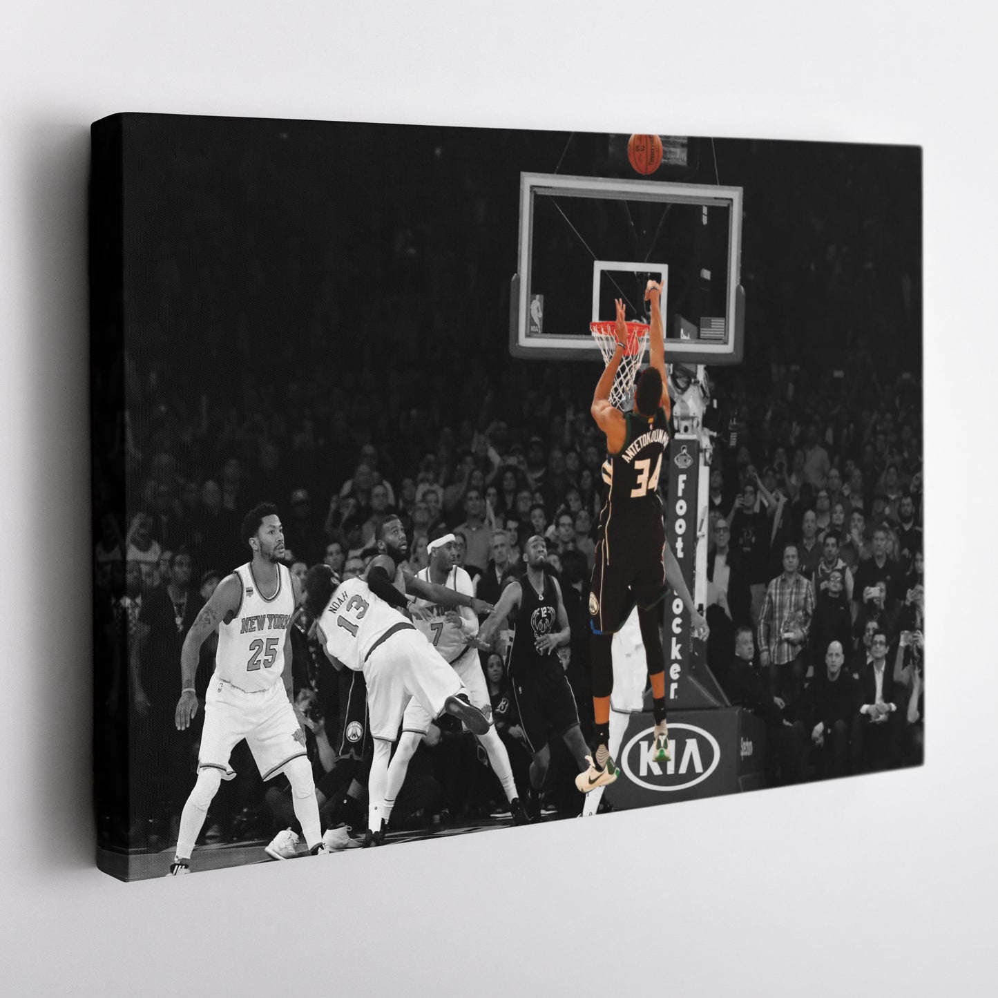 Giannis Antetokounmpo Buzzer Beater vs Knicks Canvas Wall Art Decor - NBA Superstar Art