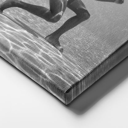 Muhammad Ali Underwater - Black and White Canvas Wall Art Decor