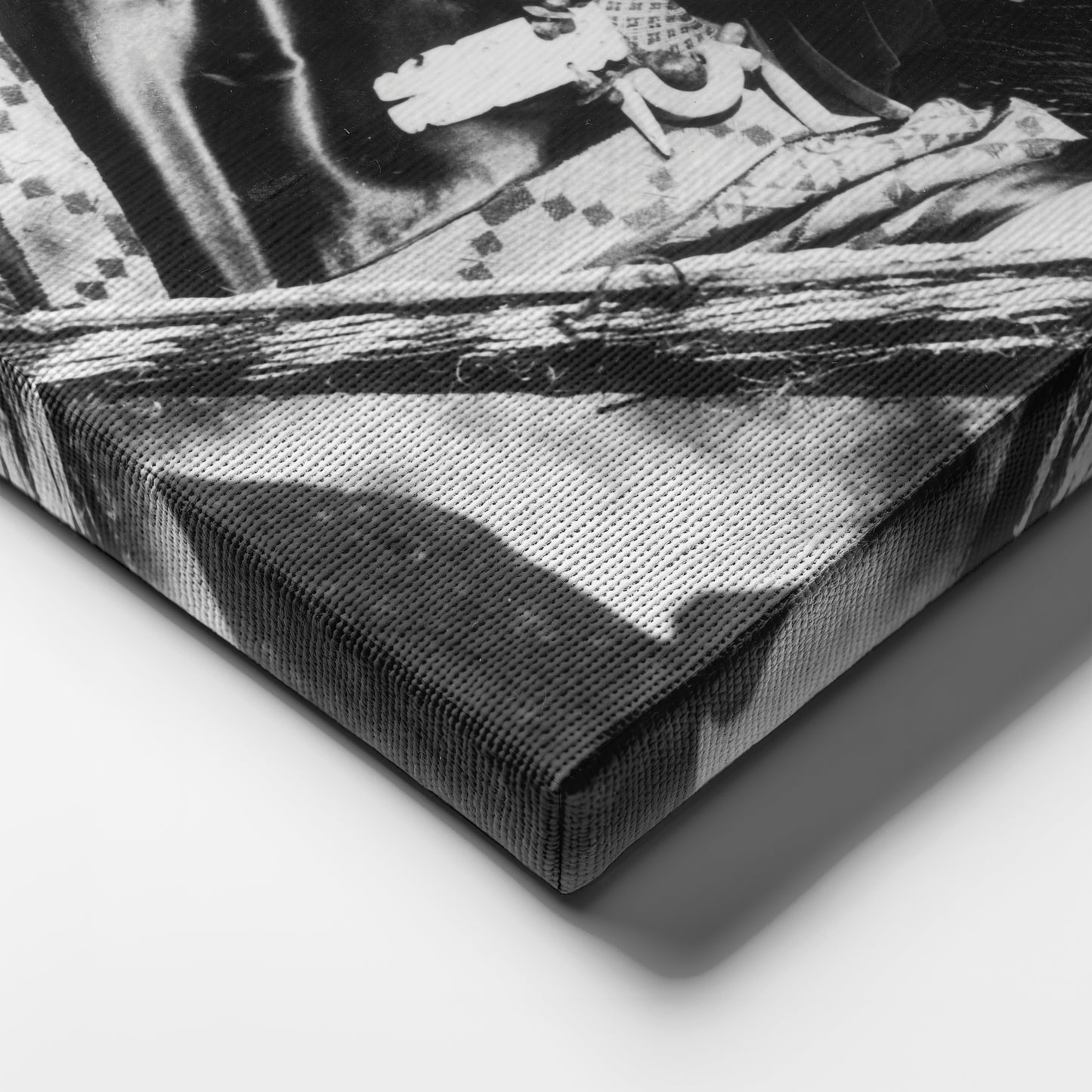 Frida Kahlo Black and White Canvas Wall Art – Iconic Art Print